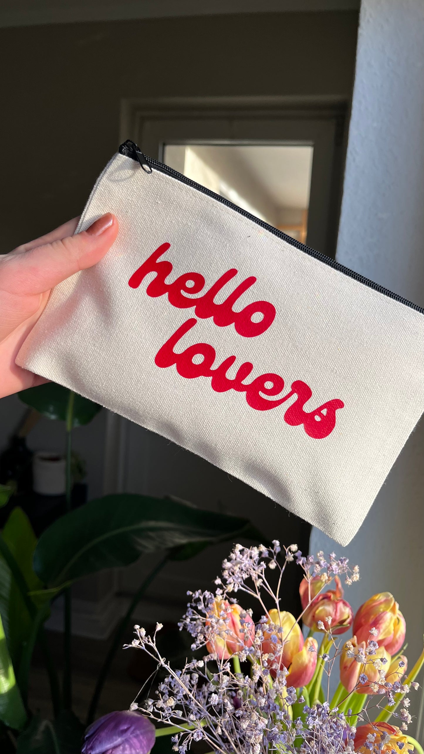 Classic Lovers makeup bag