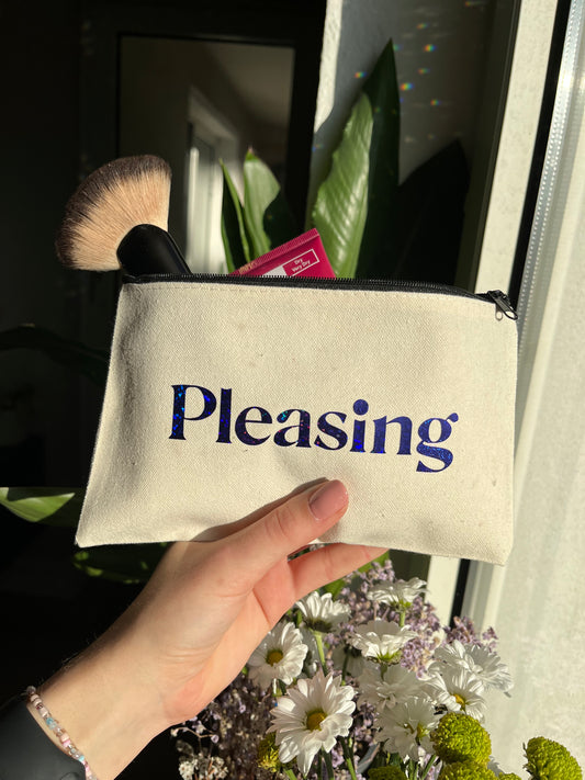 pleasing makeup bag