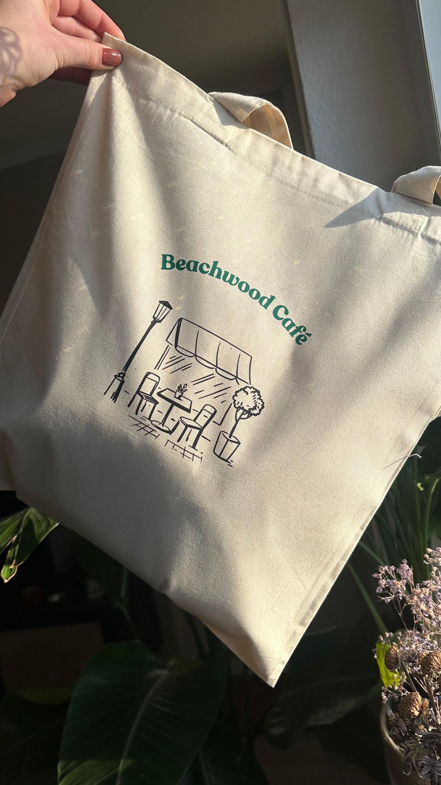 Beachwood Café tote bag