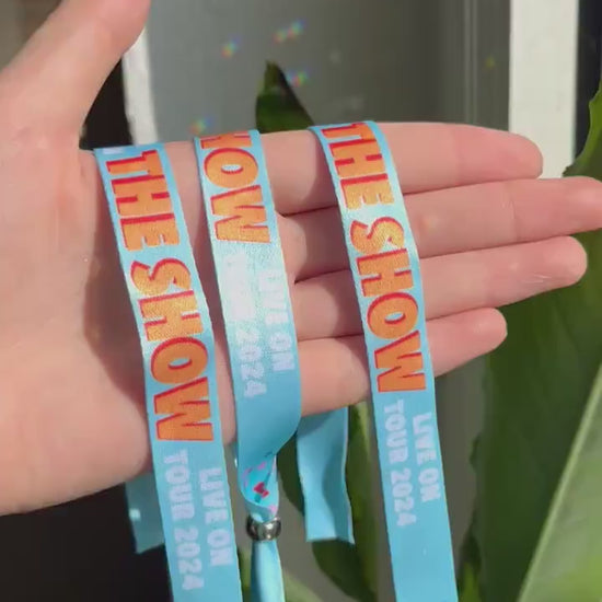 Niall the show wristband